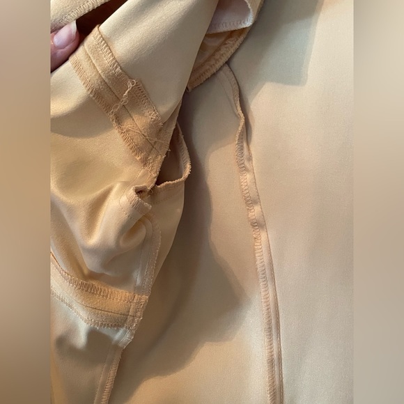 Jessica Howard 2pc Maxi Skirt and Jacket Black and Yellow, size 14 - Picture 10 of 14